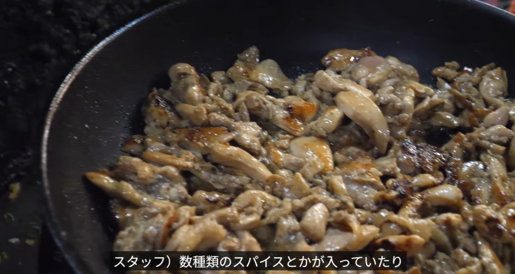 かしわバター調理中